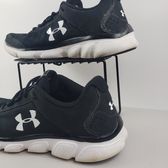 Under Armour Women's Micro G Assert 7
Sz 9
Black - Picture 4 of 11